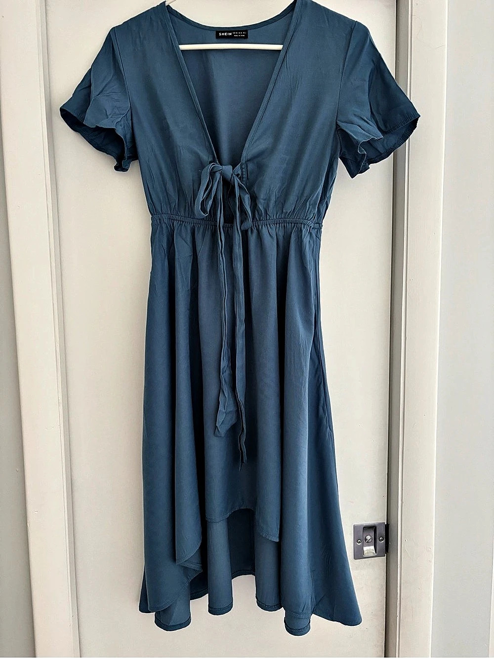 SHEIN Short Sleeve Tie Waist Midi Dress in Blue